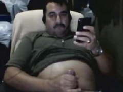Not daddy jerking off wartching por on the phone