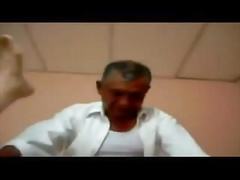 Malay daddy barebacks his buddy